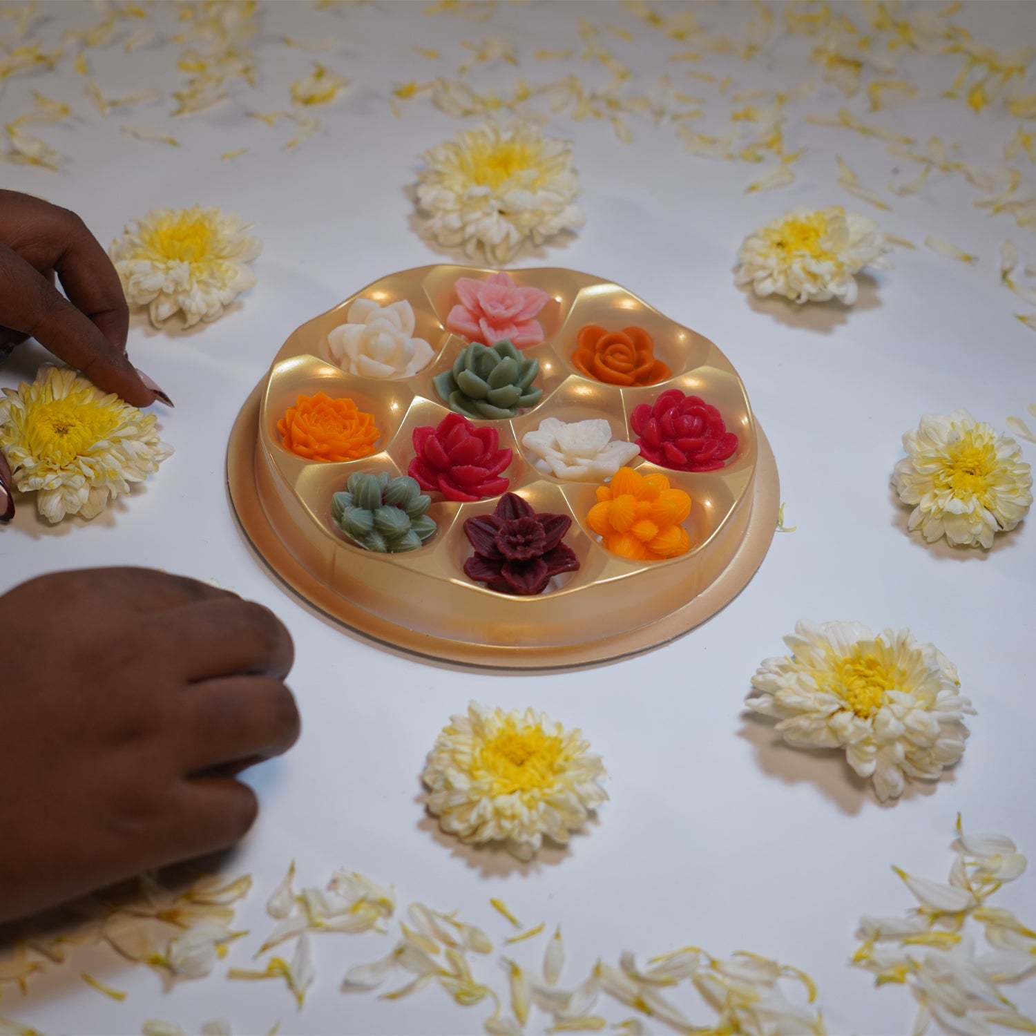 Chitrani – Artistic, Colorful Designer Candle Gift Set