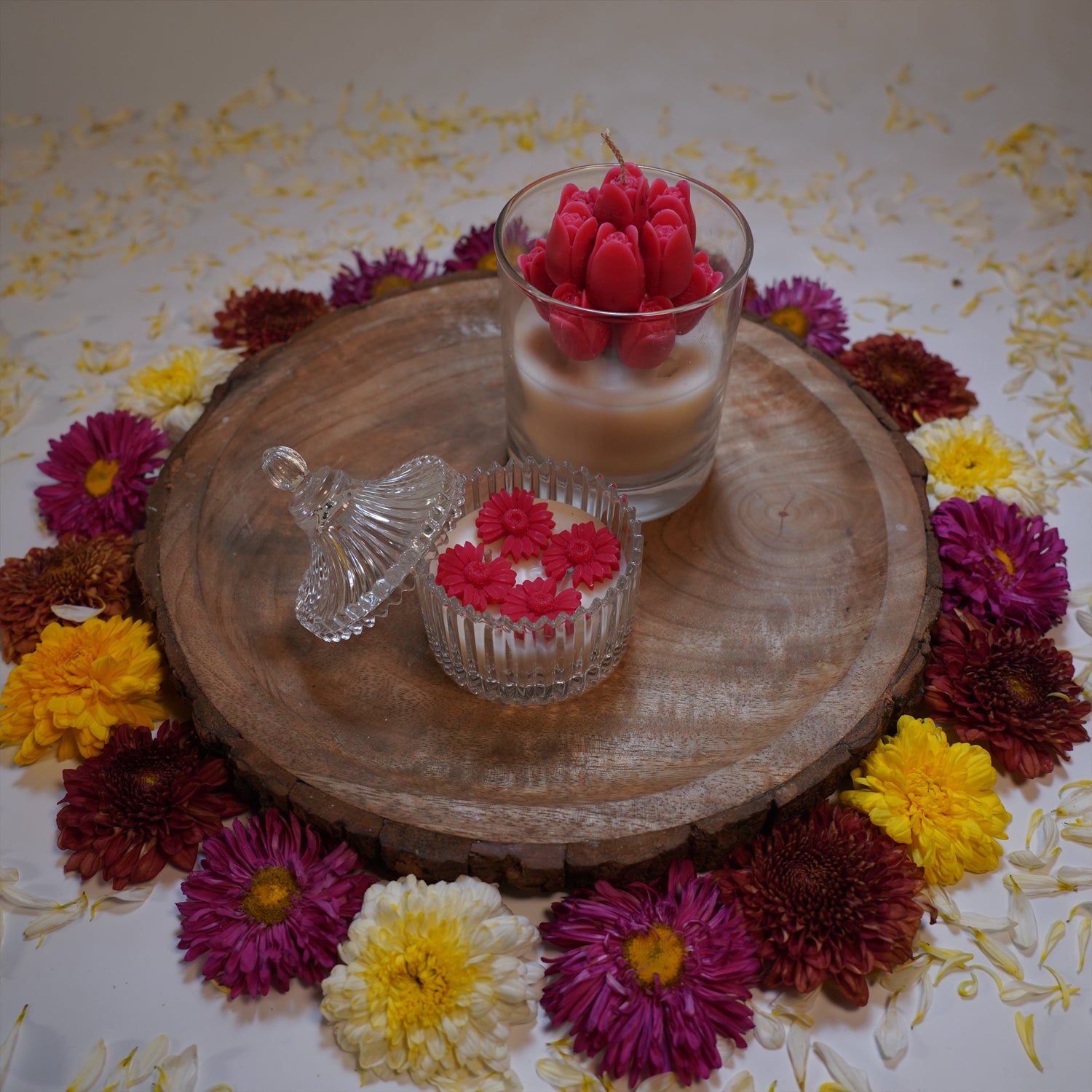 Ojasvi - Full of vigor, luminous Designer Candle Gift Set